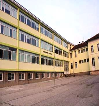 u 33
