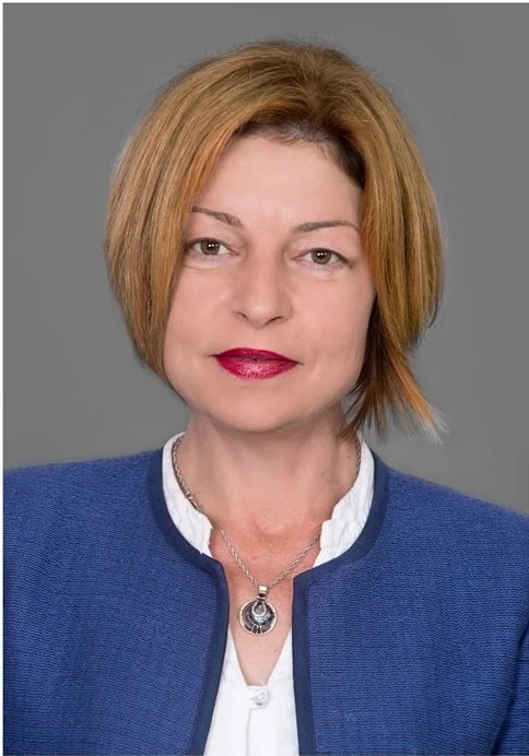 Nadezhda Radoslava obshtestvenik