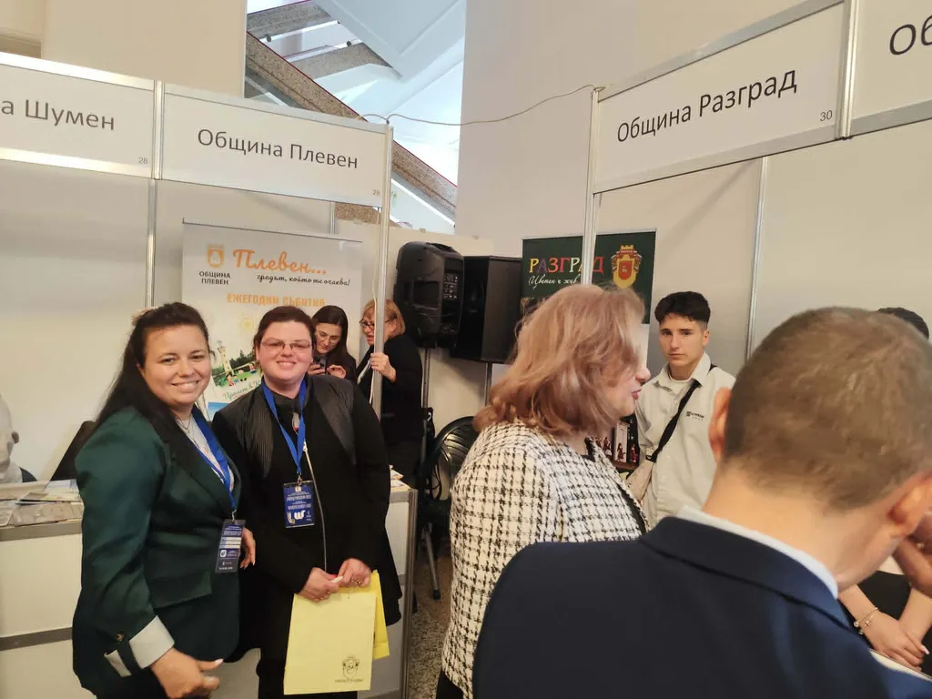 Експерти от Община Разград участват в туристическото изложение „Уикенд туризъм“ в Русе